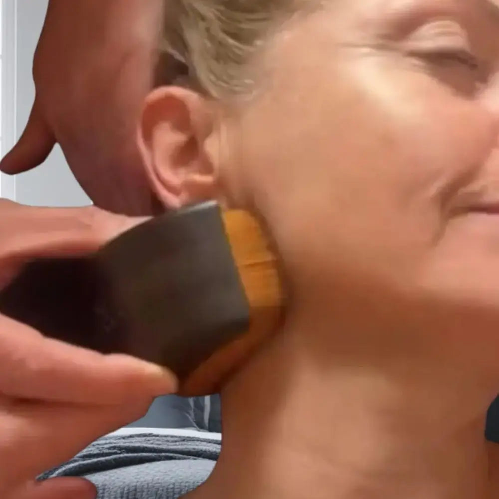 Lymphatic Contour Face Brush